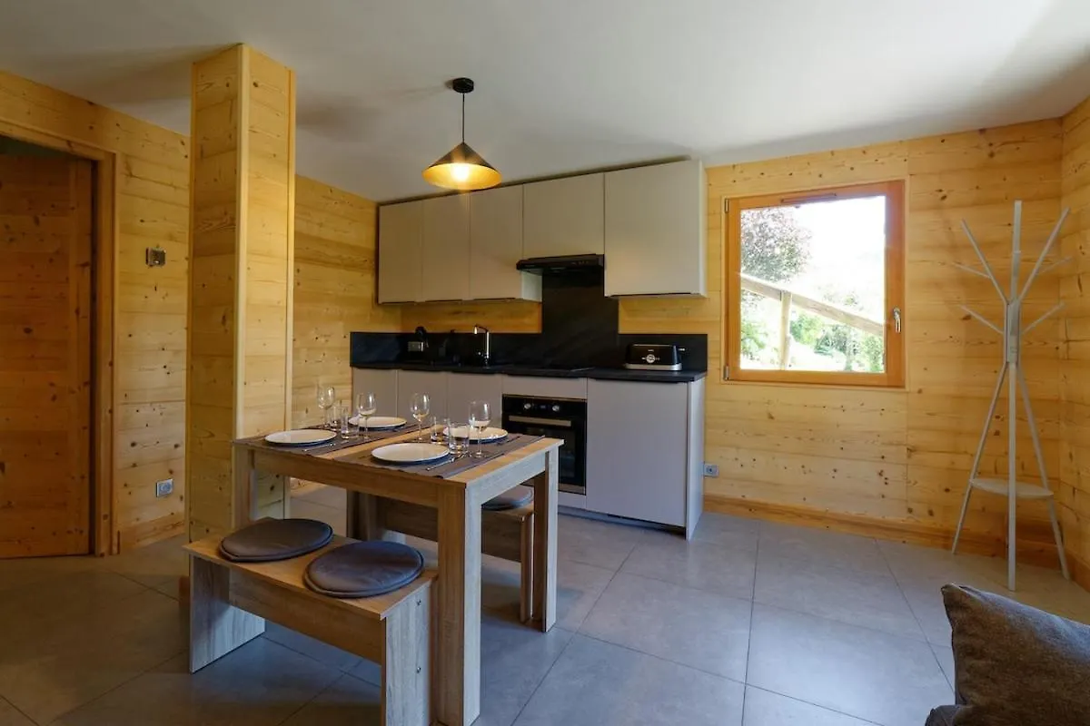 Logement 3 Etoiles Avec Vue Imprenable Sur Les Montagnes, Ski Bus Manigod 0*,  France
