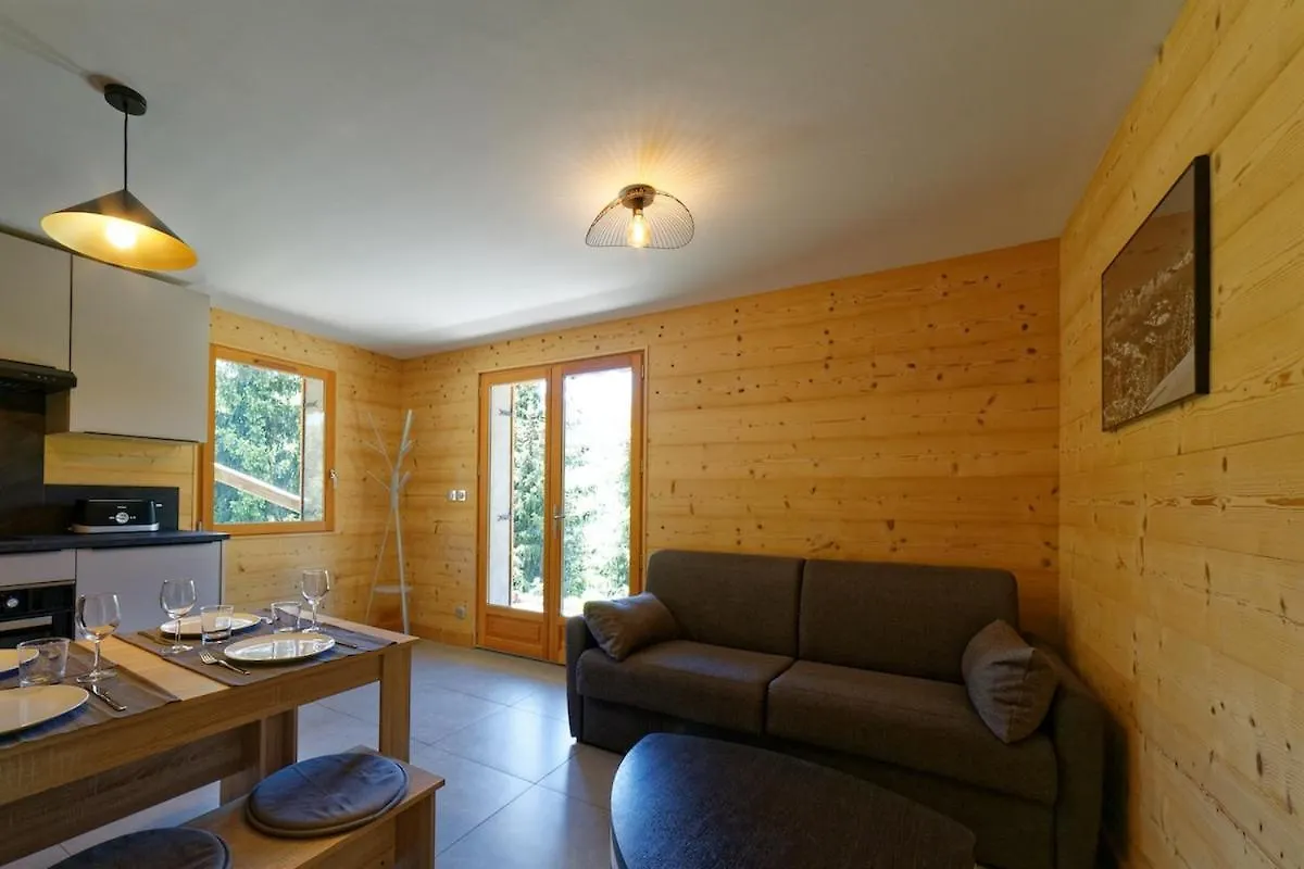 Logement 3 Etoiles Avec Vue Imprenable Sur Les Montagnes, Ski Bus Manigod Apartment