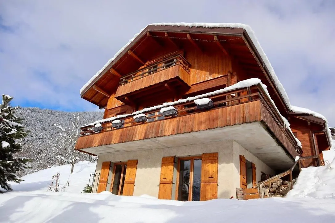 Logement 3 Etoiles Avec Vue Imprenable Sur Les Montagnes, Ski Bus Manigod 0*,  France